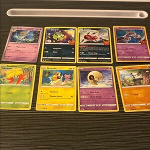 Pokemon Trading Card Game Set of 8